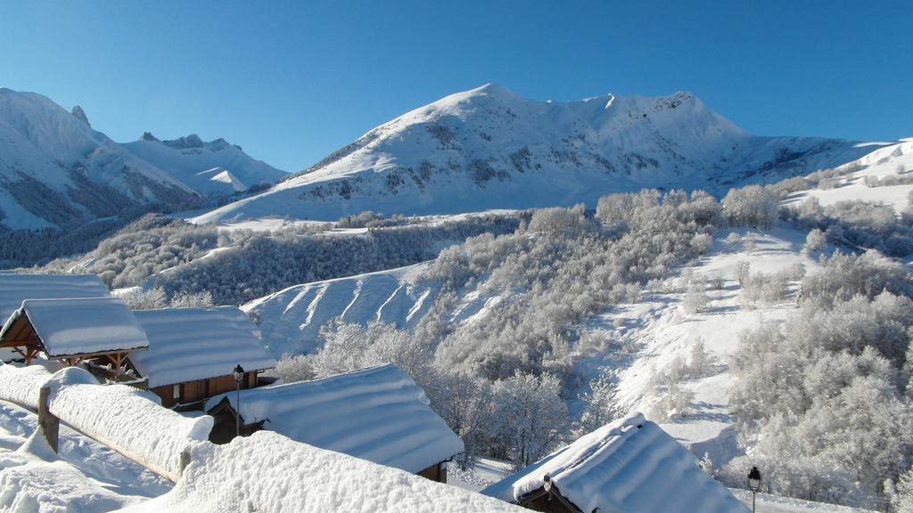 Residence Goelia Les Chalets Des Ecourts Сен-Жан-д'Арв Номер фото