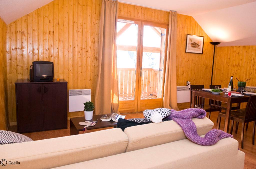 Residence Goelia Les Chalets Des Ecourts Сен-Жан-д'Арв Экстерьер фото